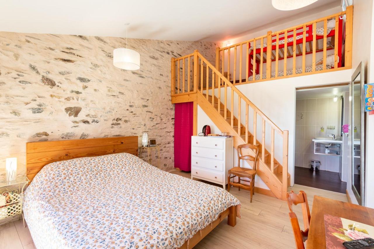 Bed and Breakfast La Chevrerie Vaire Экстерьер фото